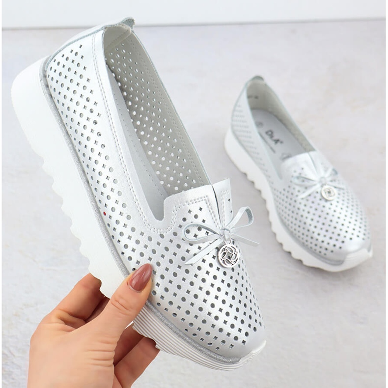 S. BARSKI Női bőrcipő nyitott ezüst S.Barski LR51-631 1