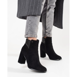 Goodin Fekete velúr bokacsizma 2