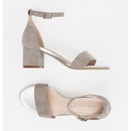 Szandálok Sergio Leone posztján szürke 1