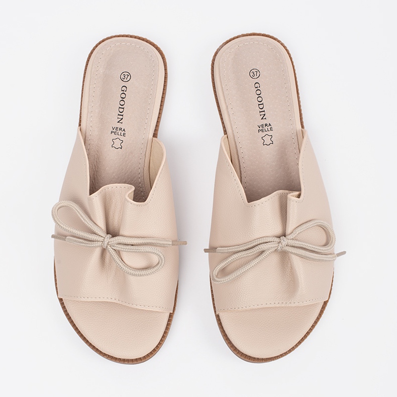 Goodin Bézs szárny szárnyak meghajlással 1