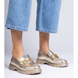 Arany elegáns mokaszinok dekorációval aranysárga 1