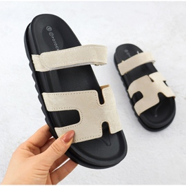 Női papucs bézs potocki gn17303 1 Női papucs bézs potocki gn17303 1