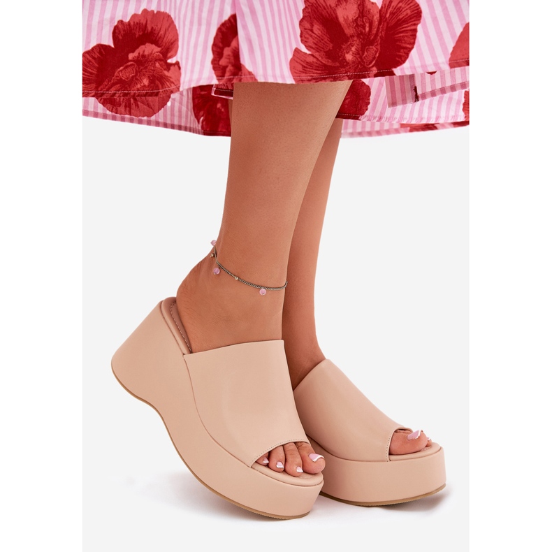 Eco bőr női papucs a peronon és bézs ékek 2