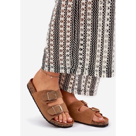 Női papucs flopok egy parafa platformon teve arany csatokkal barna 1