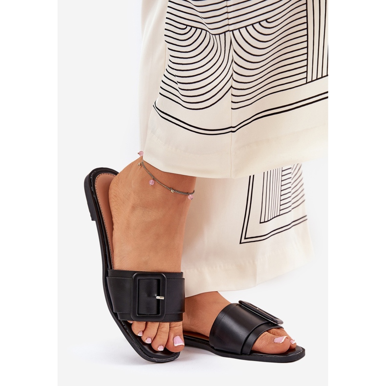 Lapos öko bőr női papucs fekete csat 1