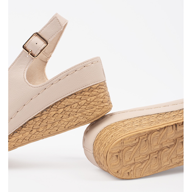 Goodin Könnyű -szandál alacsony ékön bézs 2