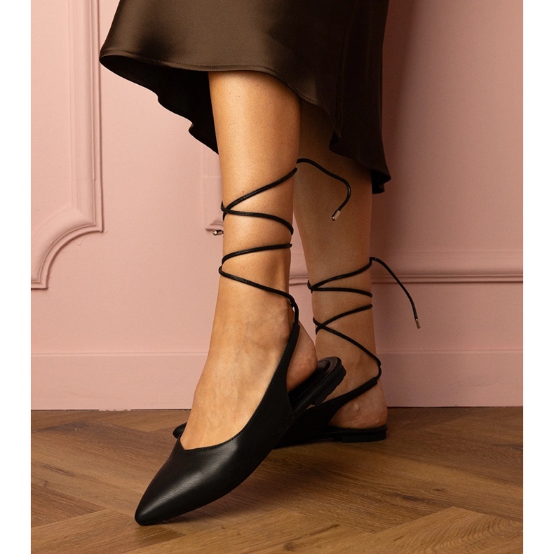 Fekete lapos sarkú cipő öko -alól 1