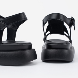 Goodin Fekete bőr elegáns szandál a peronon 1