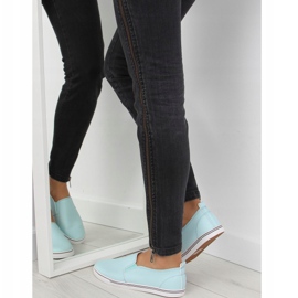 Bebújós tornacipő kék xl08p L.BLUE 1 Bebújós tornacipő kék xl08p L.BLUE 1