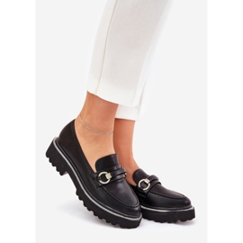 Fekete cirkonokkal díszített női cipők 1