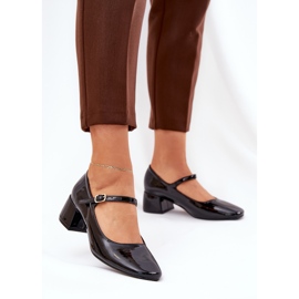 Festett szivattyúk övvel és csatkal fekete 2