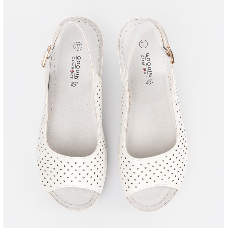 Goodin Fehér nyitott ék szandál 2