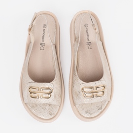 Goodin Lapos szandál taupe dekorációval bézs 2