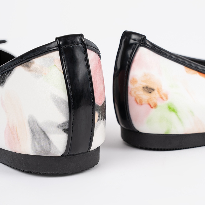 Színes balerinák fekete orrral sokszínű 1