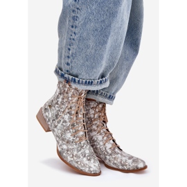 Bőr mintás lapos sarkú maciejka 06391-25 bézs csizma 1 Bőr mintás lapos sarkú maciejka 06391-25 bézs csizma 1