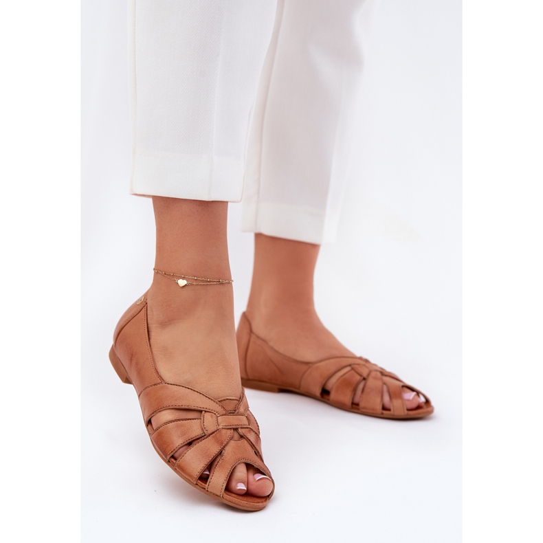 Bőr balerinák csupasz ujjakkal maciejka 06908-29/001-1 barna 2 Bőr balerinák csupasz ujjakkal maciejka 06908-29/001-1 barna 2