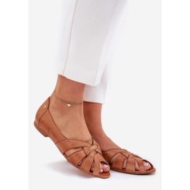 Bőr balerinák csupasz ujjakkal maciejka 06908-29/001-1 barna 1 Bőr balerinák csupasz ujjakkal maciejka 06908-29/001-1 barna 1