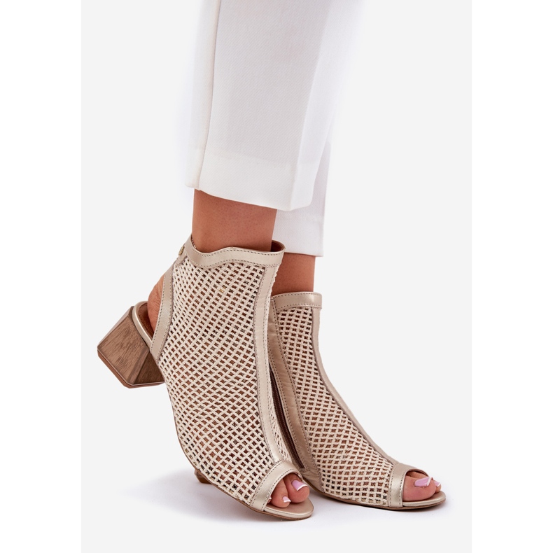 Női bőr magas sarkú cipő nyitott maciejka sarokral 06899-25 arany-beige bézs 1