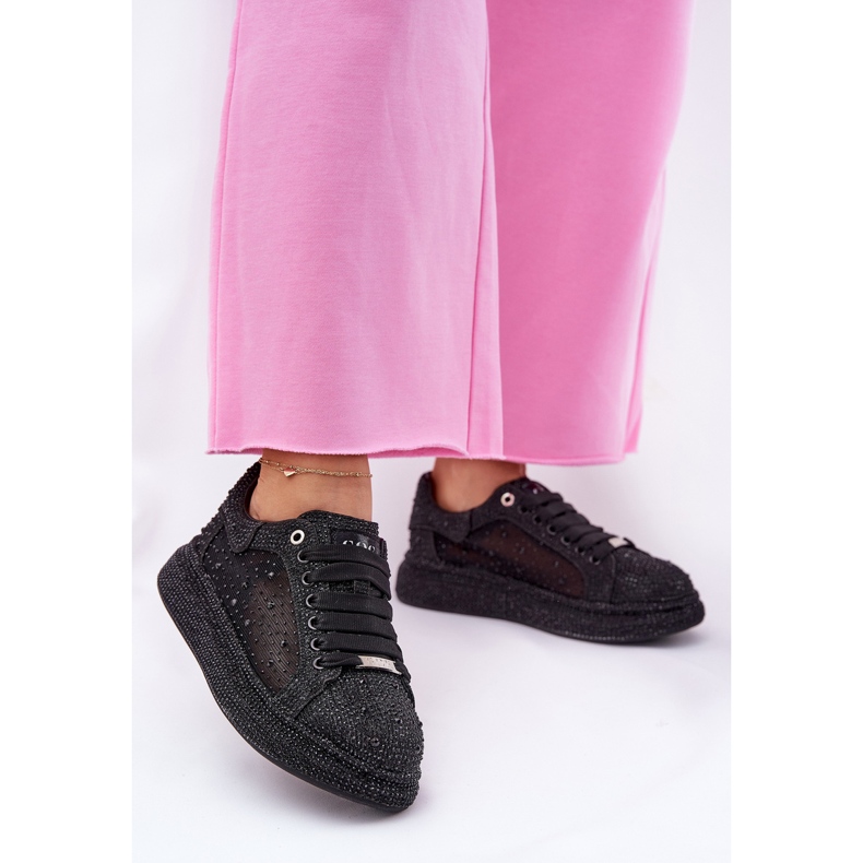 Díszített cipők a Goe NN2N4021 fekete platformon 2