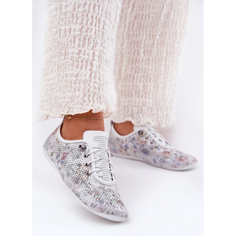Női cipő természetes bőrmintás Artiker 56C2688 Fehér 2