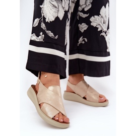 Jezzi Női szandál öko bőr aranyszínű aranysárga 2