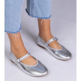 Ezüst női ballerinák csatával 1