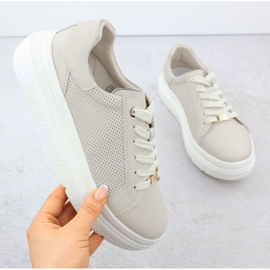 Női sportcipő a platformon bézs filippo 6731 1