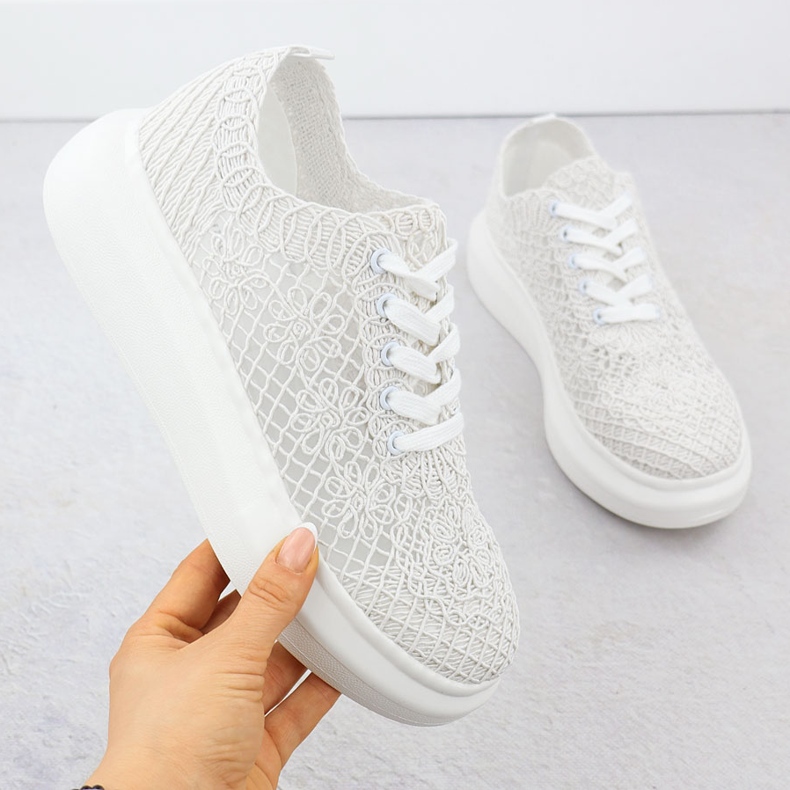 Vinceza Női cipő a platformon White Vince 17371 fehér 1