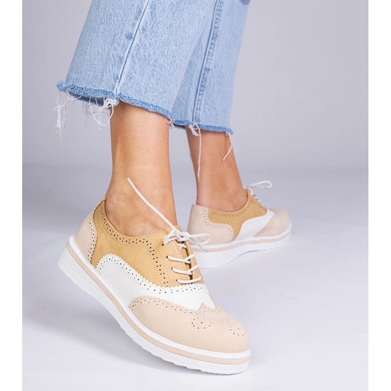 Bézs klasszikus oxford cipő 1