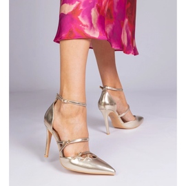 Aranyszivattyúk a boka körül rögzített magas sarkú cipőn aranysárga 1