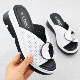 S.Barski Női bőr papucs-flopok nyílt munkája Białe S. Barski LR51-662 fehér 1