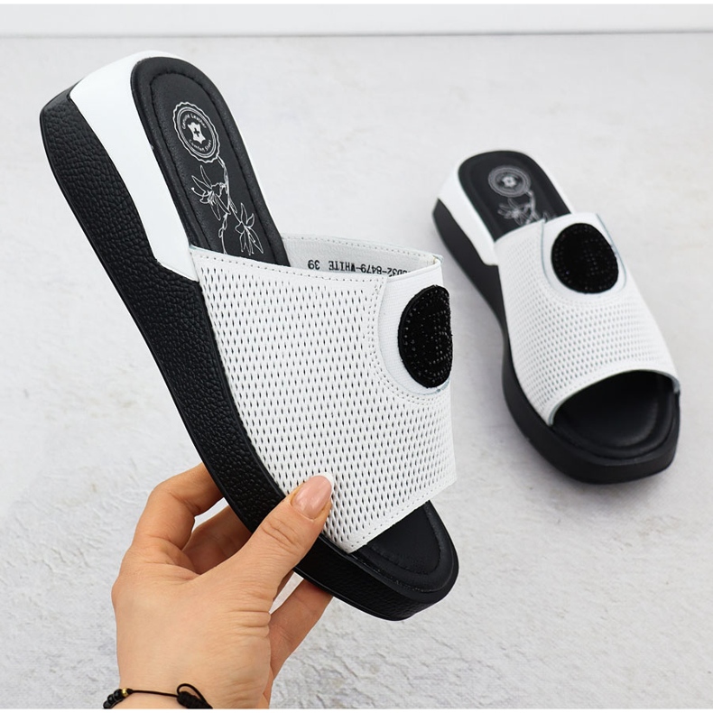 Női bőr papucskék kényelmes fehér jezzi 8479 1