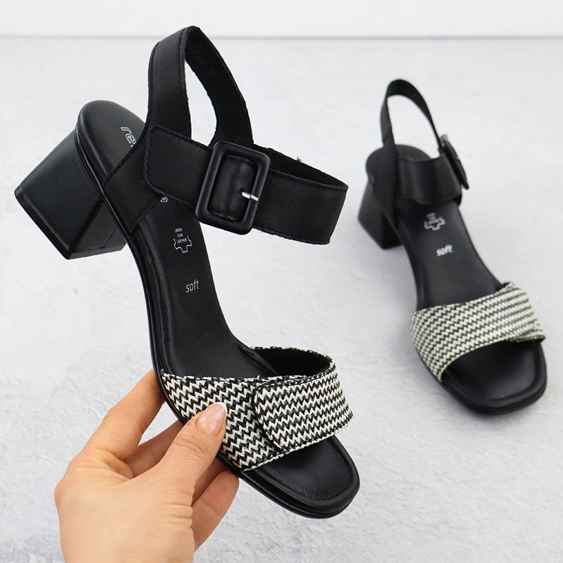 Női szandál remonte fekete 1