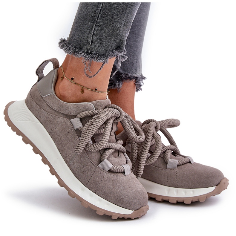 Női velúr tornacipő vastag fűzővel Artiker 54C1465 szürke 8