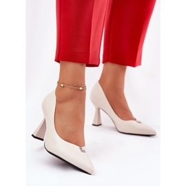 Elegáns szivattyúk a meghosszabbított Vinceza 62222 bézs -en 2