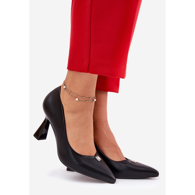 Elegáns szivattyúk a meghosszabbított VinceZa 62222 fekete tű 1