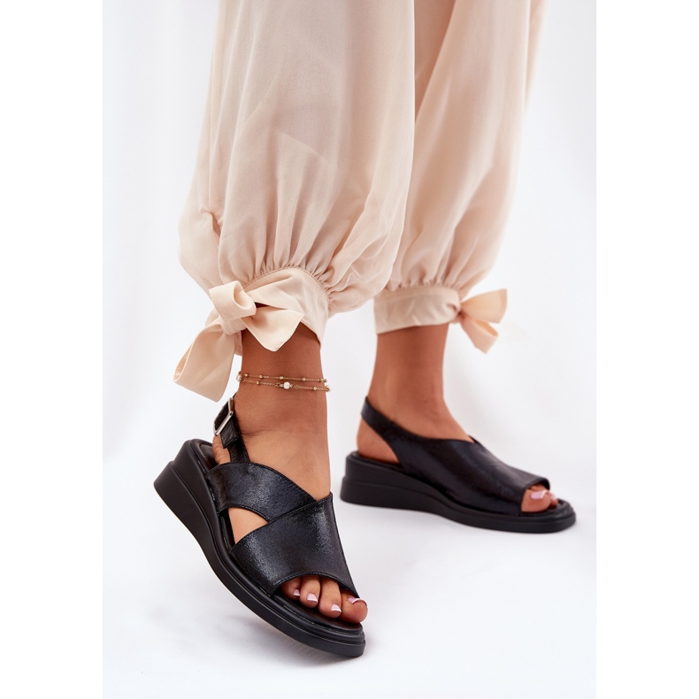 Jezzi Festett női szandál éken öko bőr fekete bőrrel 2