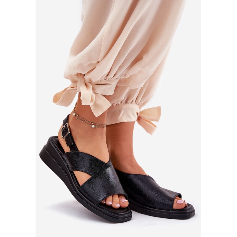 Jezzi Festett női szandál éken öko bőr fekete bőrrel 1