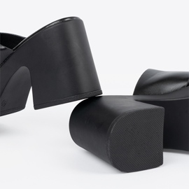 Seastar Fekete magassarkú öszvérek 1