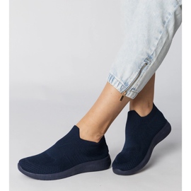 Sötétkék sport cipők zoknivalókkal 1