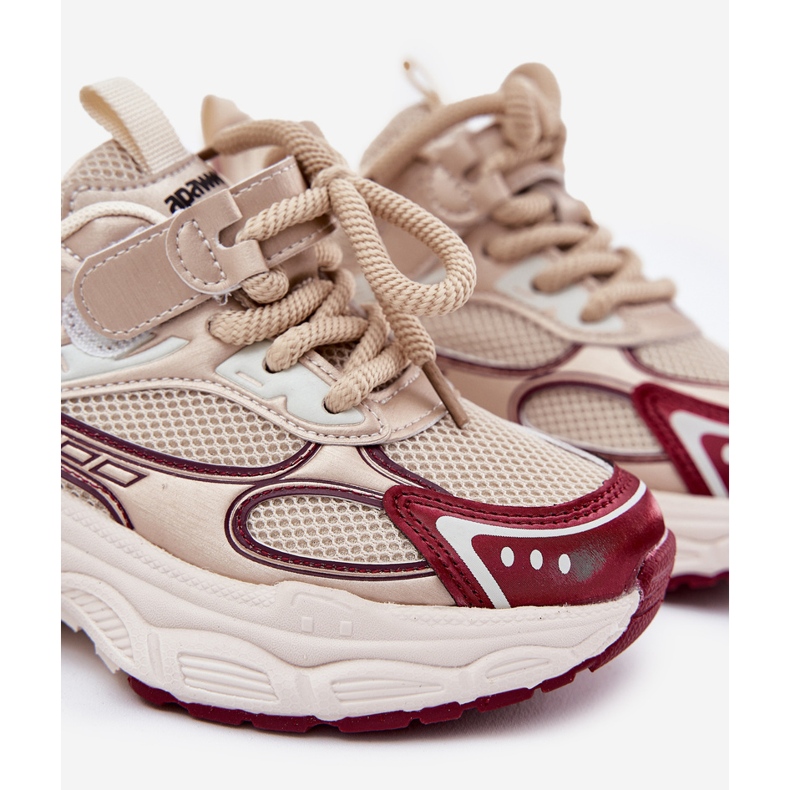 Gyerek cipők egy vastag arany talpon aranysárga 2