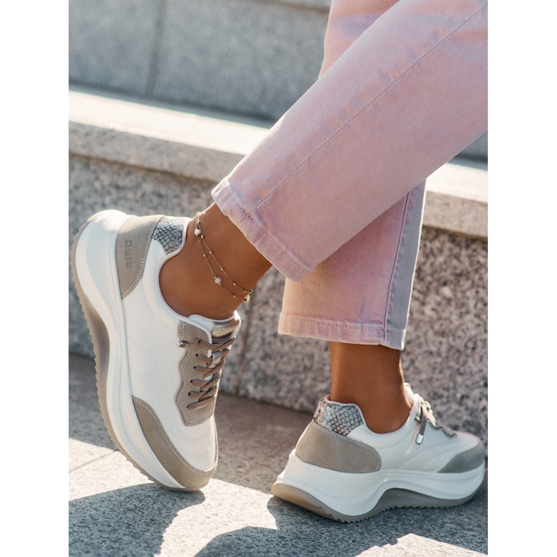 Női velúr cipők az RR274A344 Big Star-on Hi-Polish bézs rendszer 1