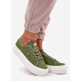 Női cipők a platformon Lee Cooper LCW-25-31-3449L Green zöld 1