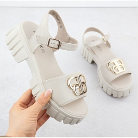 Női bőr szandál a padon Bézs VinceZa 79541 1