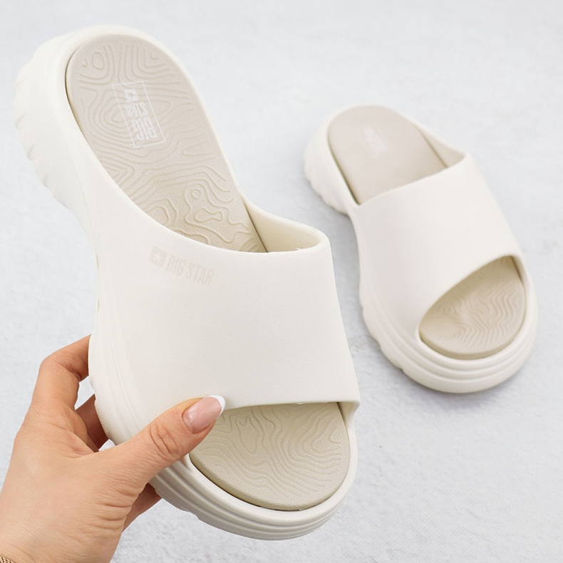 Big Star A női sport papucs egy vastag egyetlen bézs nagy csillagon RR274A579 1