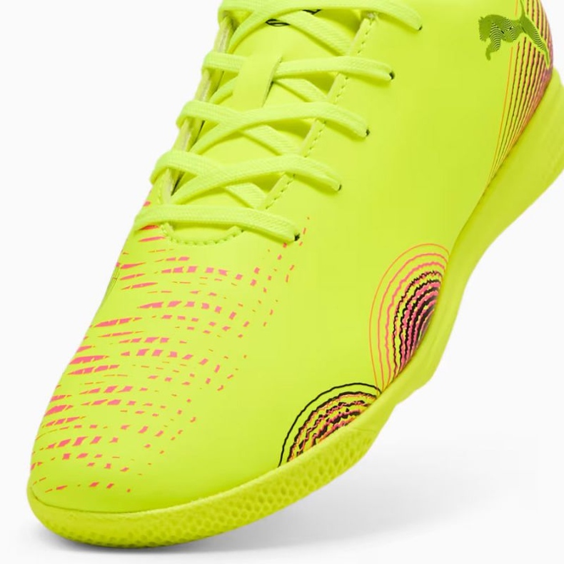 Puma Future 8 Play It 108397-03 Football cipő sárga 1