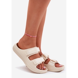 Big Star Női hab papucs nagy csillaggal RR274A529 tépőzáras bézs 1