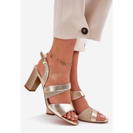 Női szandál a Sergio Leone SK866 poszton aranysárga 1