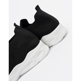 Női sportcsizma, fekete csúszott 2