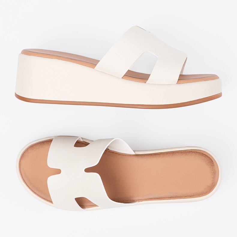 Seastar Női fényt hordozó platform papucs bézs 1